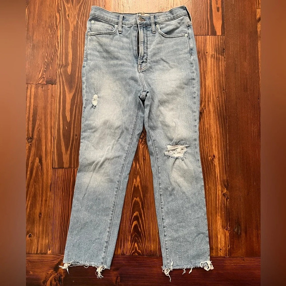 MADEWELL The Perfect Vintage Jean Grandbay Wash: Ripped Edition Petite Length - Picture 6 of 8